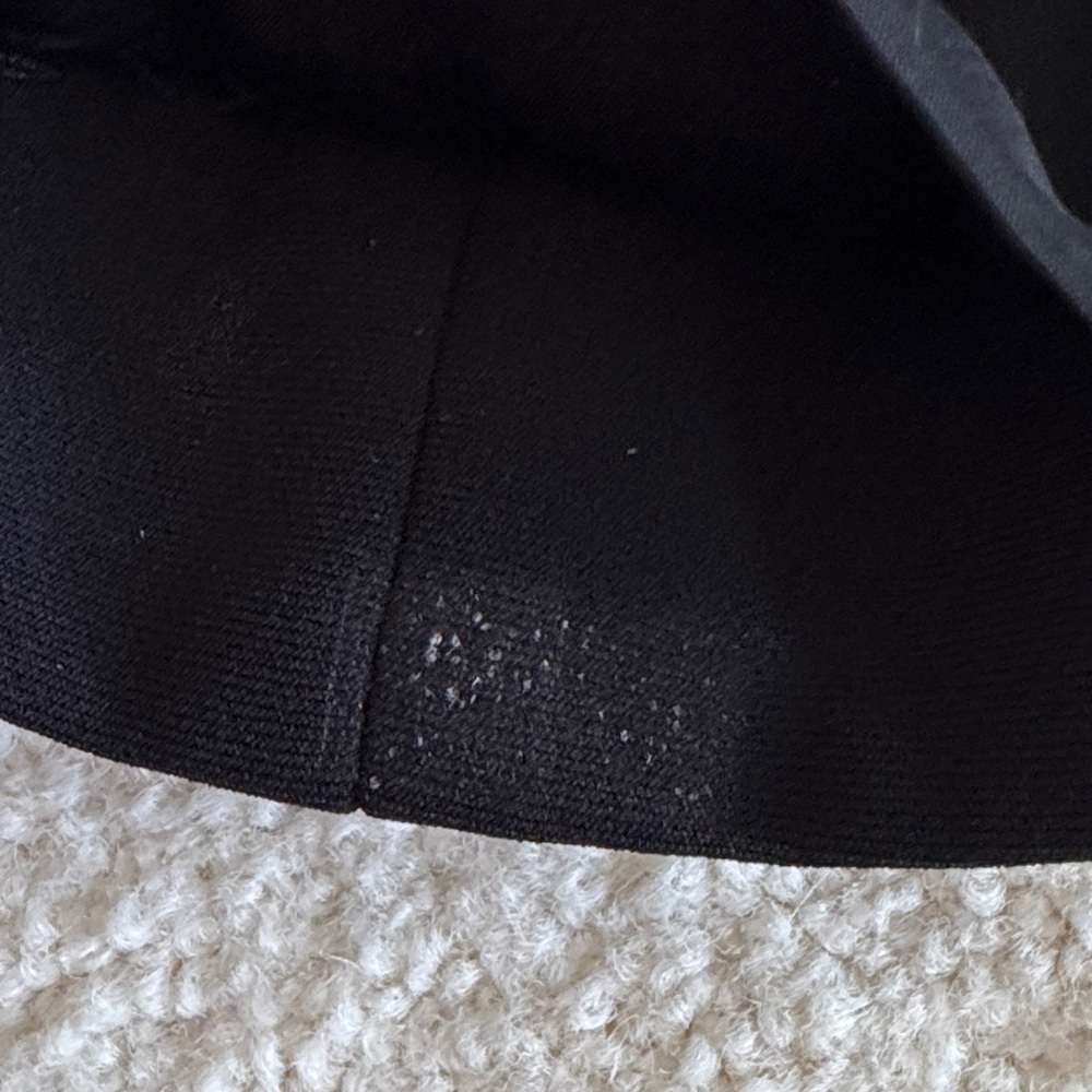 Moschino Classic Black Blazer - Picture 9 of 11